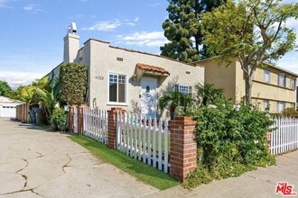 Building Photo - 4058 Wade St