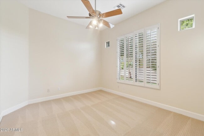 Building Photo - 8451 E High Point Dr