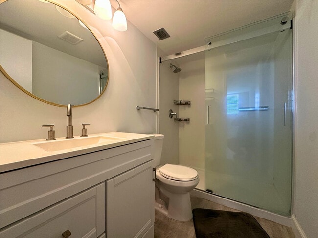 Building Photo - 2420 Deer Creek Country Club Blvd