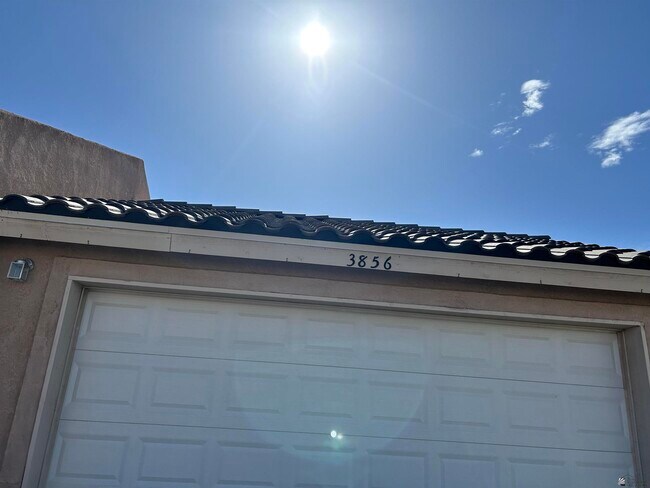 Building Photo - 3856 S Brianna Dr