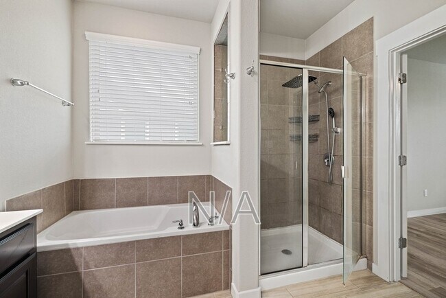 Building Photo - 300 Ancellotta Wy