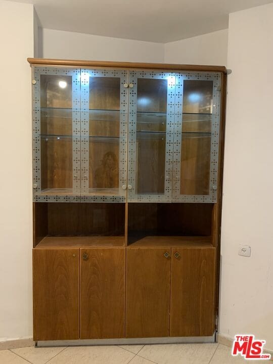 Building Photo - 10 Herzl Blvd