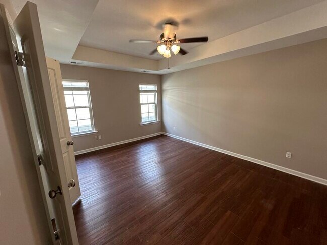 Building Photo - 1311 Crosstown Ct