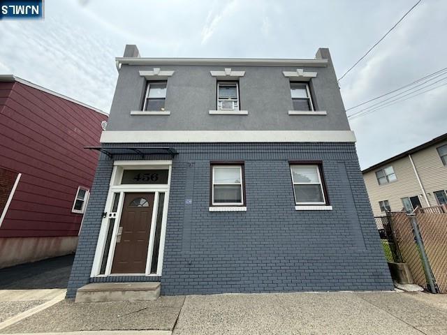 Primary Photo - 456 Broad St