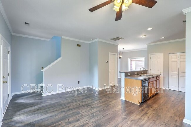 Building Photo - 8983 Planters Row Ln