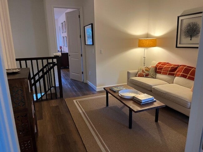 Building Photo - 1527 NW 48th Ln