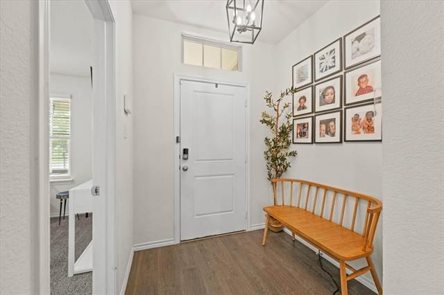 Building Photo - 287 Thoroughbred St