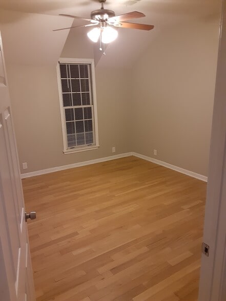Building Photo - 5134 Belmore Manor Ct