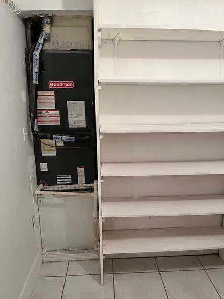 Building Photo - 7775 Panama St