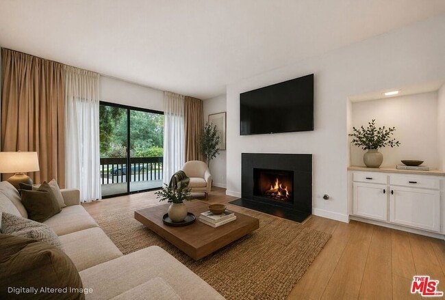 Building Photo - 12030 Valleyheart Dr