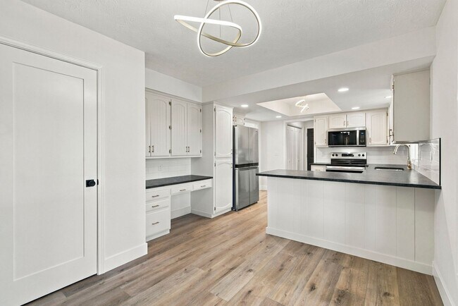 Building Photo - 117 Ridgeview Dr