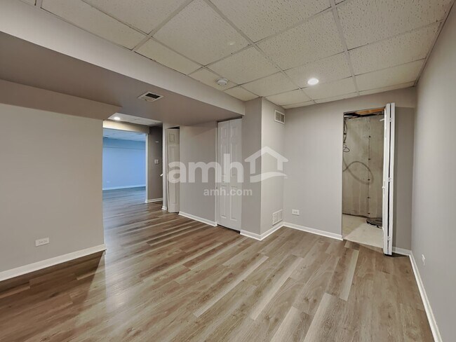 Building Photo - 1613 Gleneagle Ct