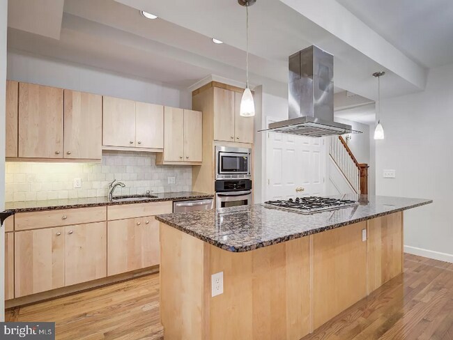 Building Photo - 4316 4th St NW