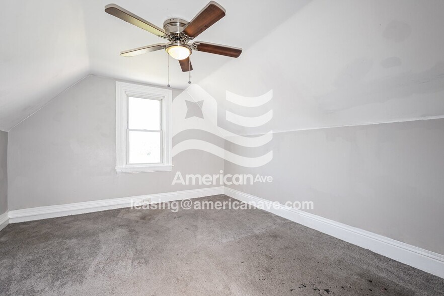 Building Photo - 306 Marlow St