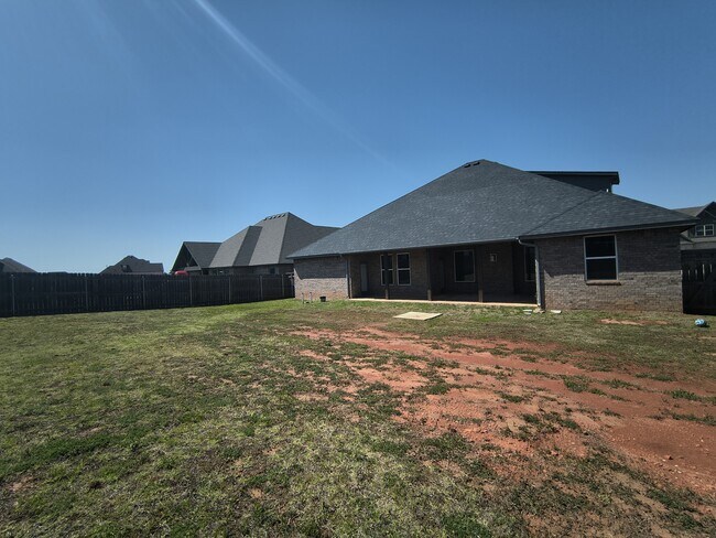 Building Photo - 9212 NW 147th Terrace