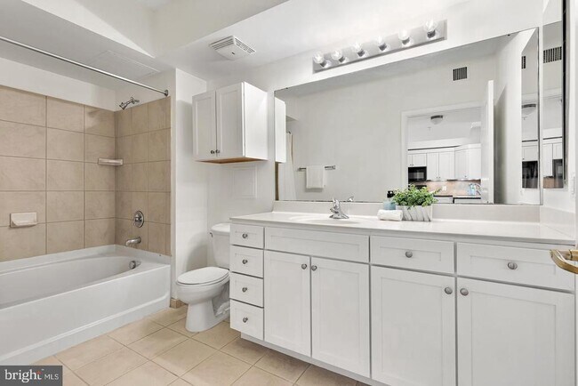 Building Photo - 631 D Street NW