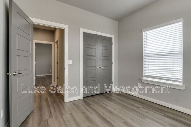 Building Photo - 9428 NW 91st St