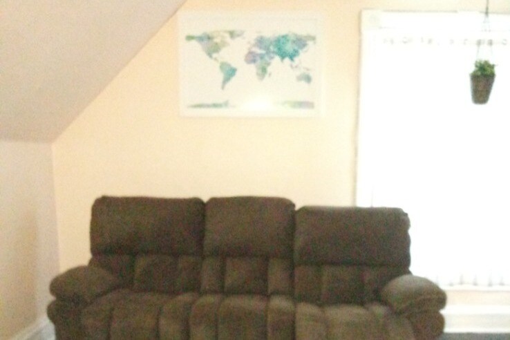 sofa - 520 Lawrence Ave