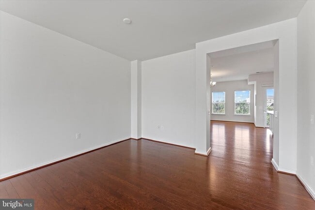 Building Photo - 43518 Stonecliff Terrace