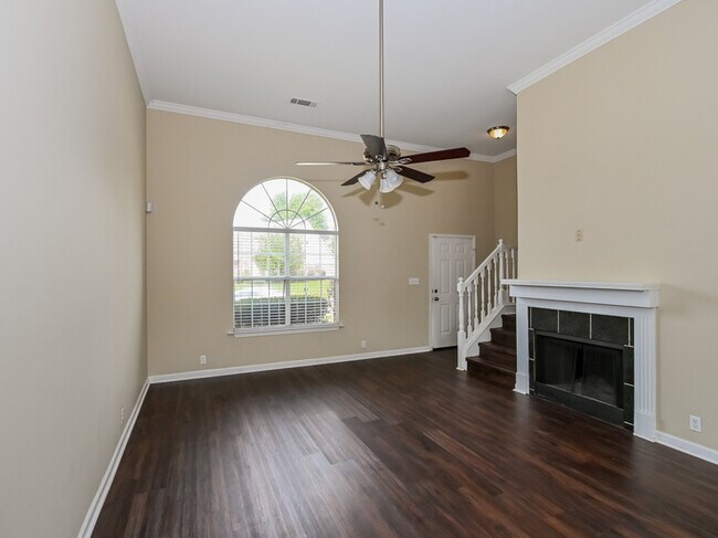 Building Photo - 2815 Fletcher View Dr