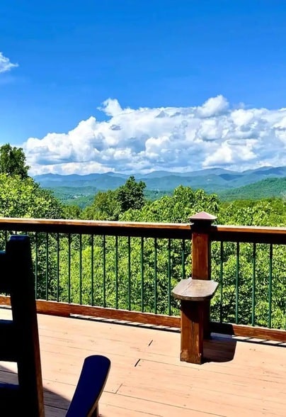 Building Photo - 966 Gibson Rd