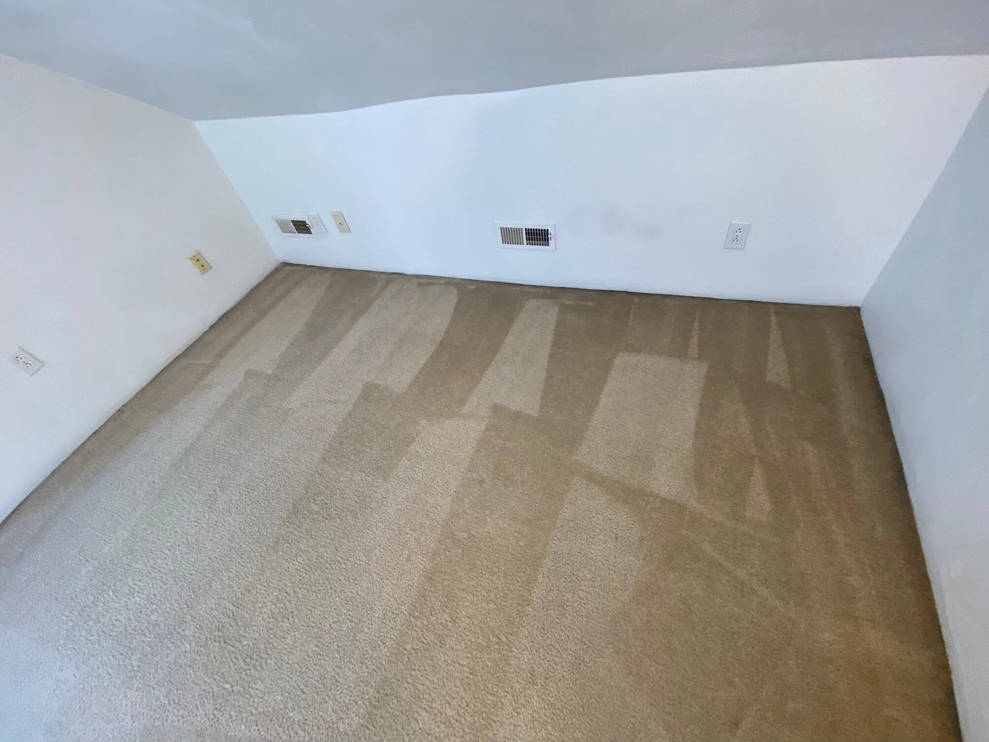 Building Photo - 5819 Bartlett St