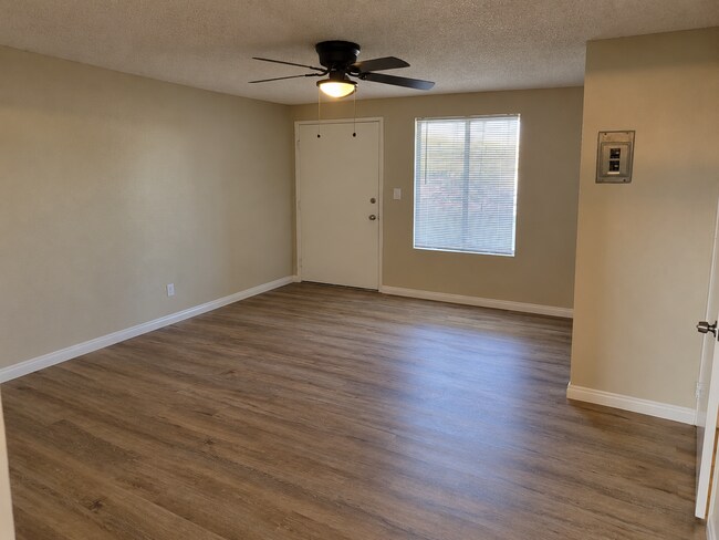 Building Photo - 534 Florida St