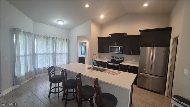 Building Photo - 1509 NW 37th Ave