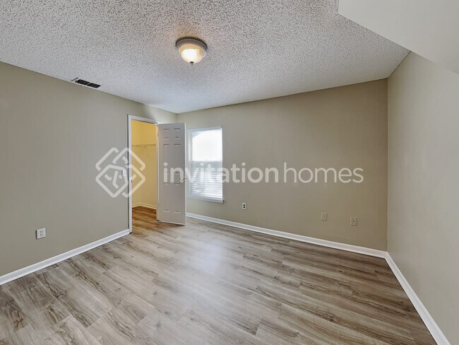 Building Photo - 14309 Lackman Ln