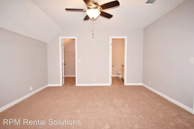 Building Photo - 2 br, 2.5 bath House - 3106 George Buchanan