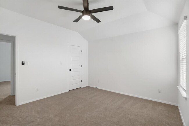 Building Photo - 147 Heather Glen Way