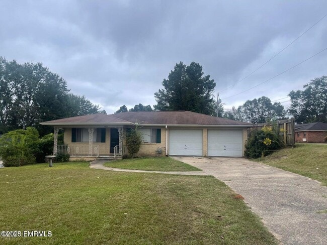 Primary Photo - 4929 Poplar Springs Dr