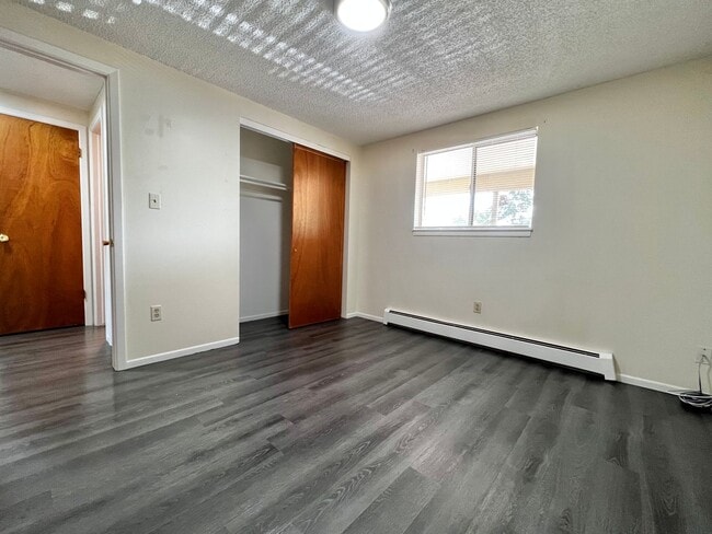 Building Photo - 527 West St