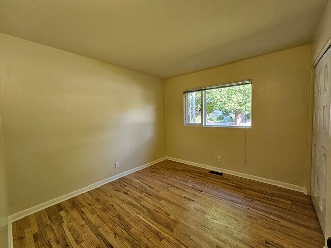 Building Photo - Charming 3-Bedroom Home Across from UCCS –...