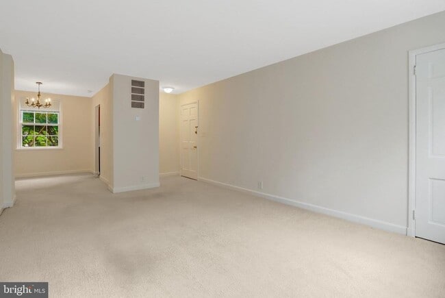 Building Photo - 3456 S Stafford St