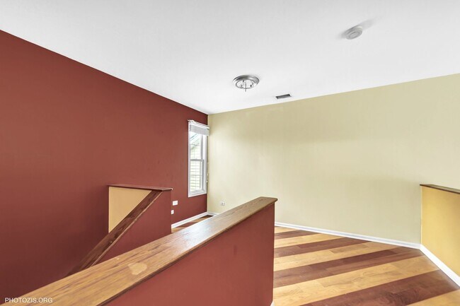 Building Photo - 1342 N Winslowe Dr