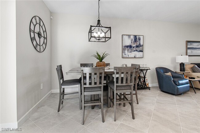 Building Photo - 14028 Hunter Oak Dr
