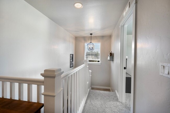 Building Photo - Stunning 5-Bedroom Family Home on a Corner...