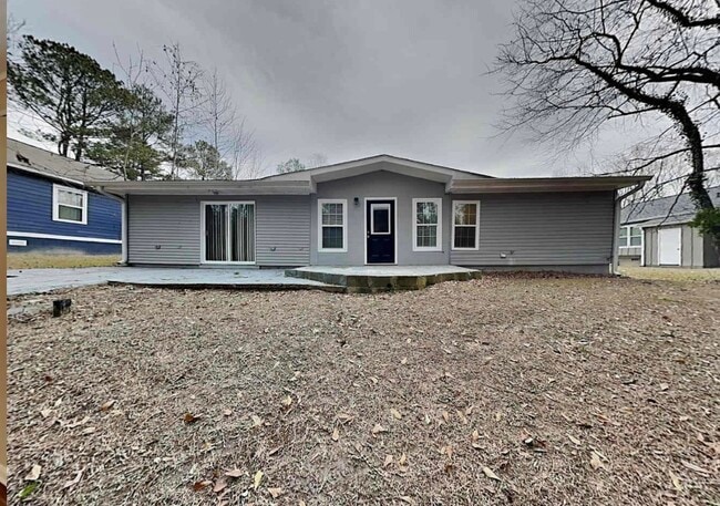 Building Photo - 729 Utoy Cir SW