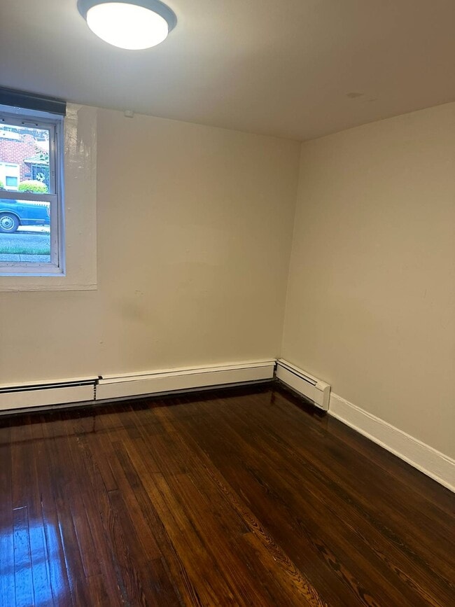 Building Photo - 1150 Barwick St
