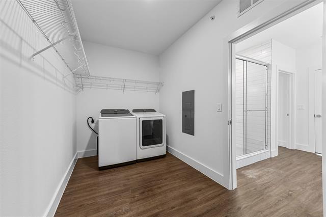 Building Photo - 3517 Windhaven Pkwy