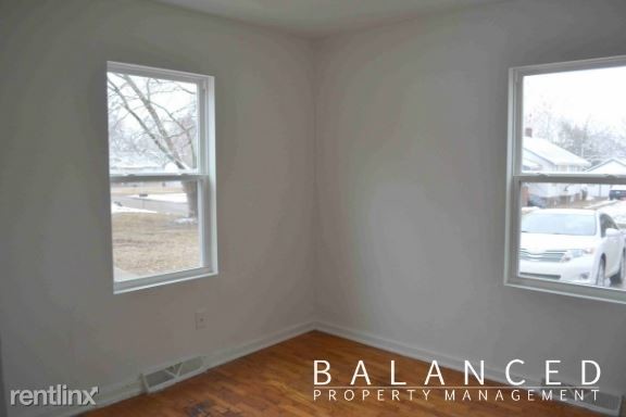 Building Photo - 2 br, 1 bath House - 2817 SE Minnesota Ave