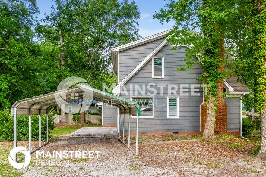 Building Photo - 405 Hunters Ridge Dr