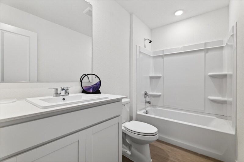 Building Photo - 2037 Belgian Dr