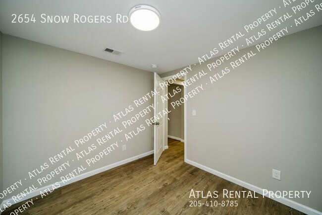 Building Photo - 2654 Snow Rogers Rd