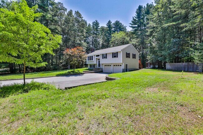 Primary Photo - 76 Groton Rd