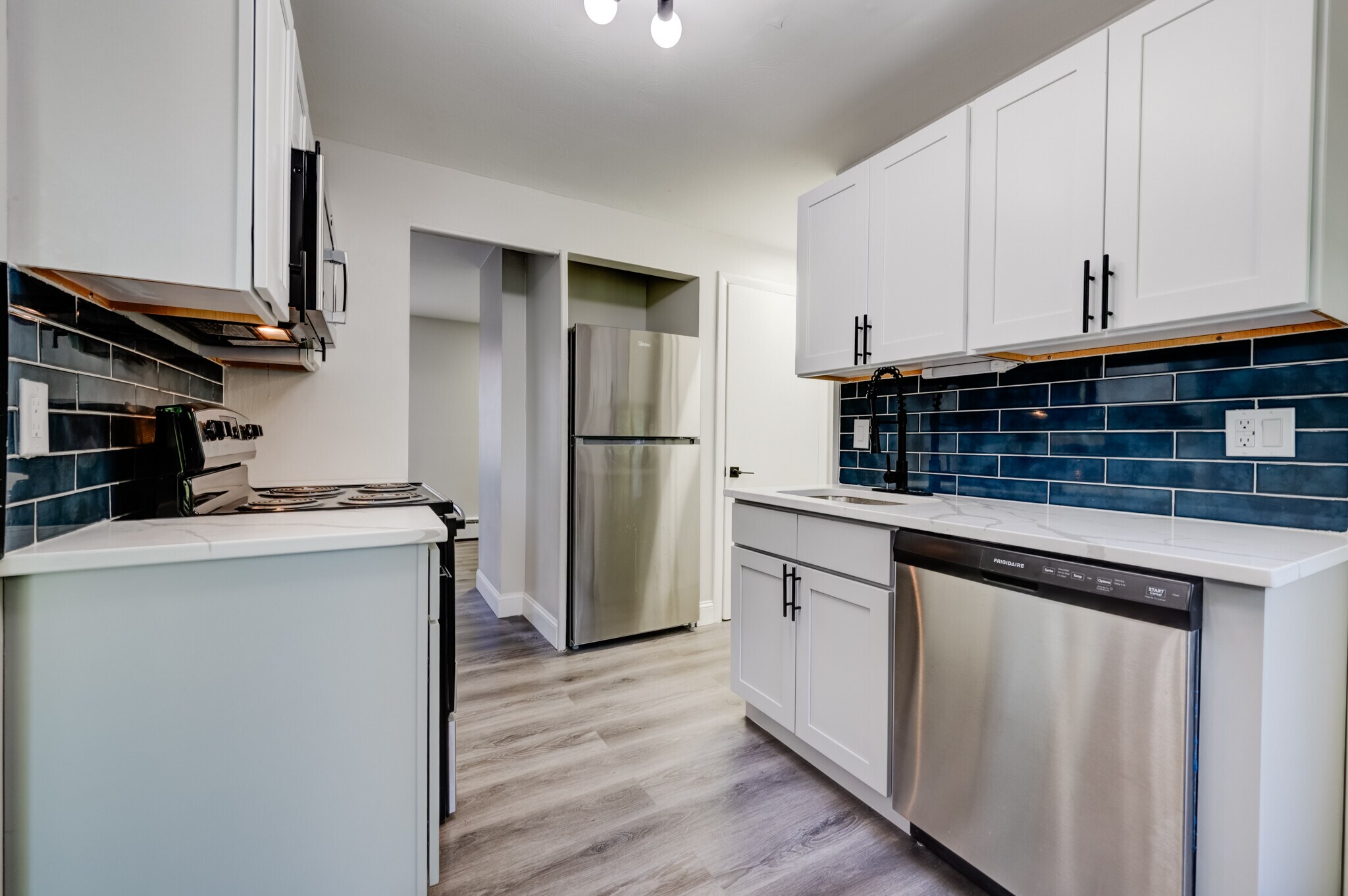 Building Photo - 20 Howard St