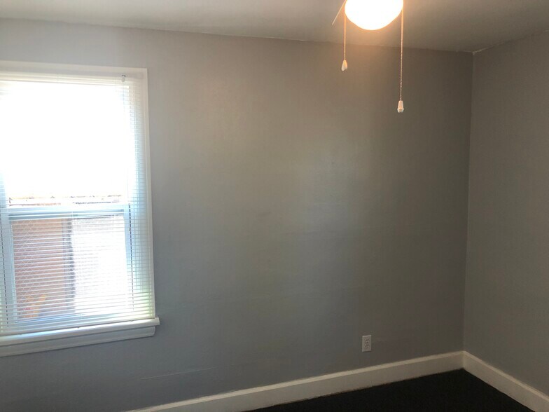 Building Photo - 669 Englewood Avenue