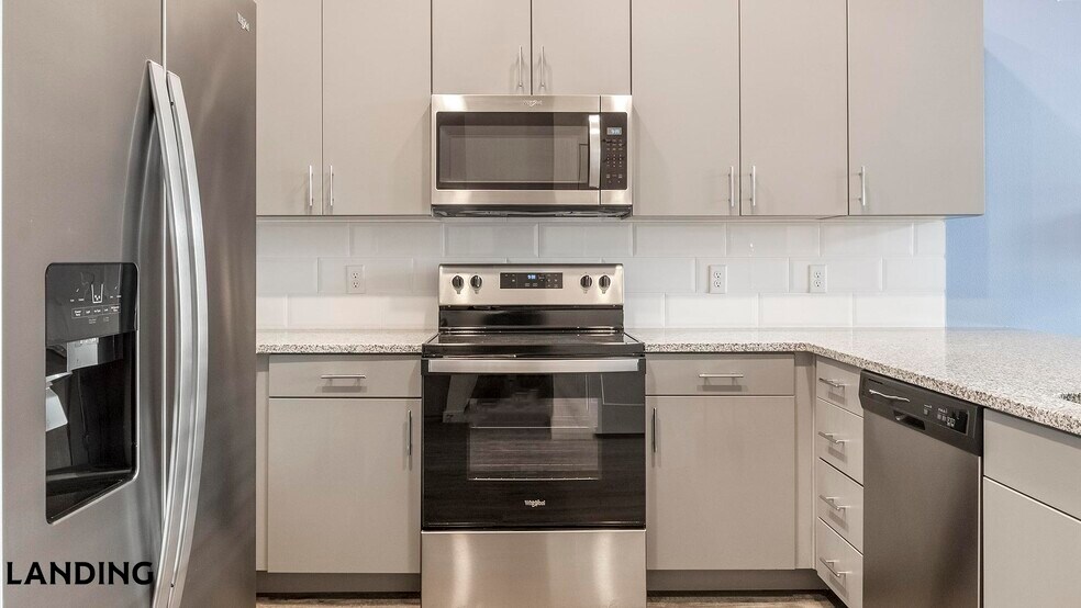 Building Photo - 185 Polaris Pointe