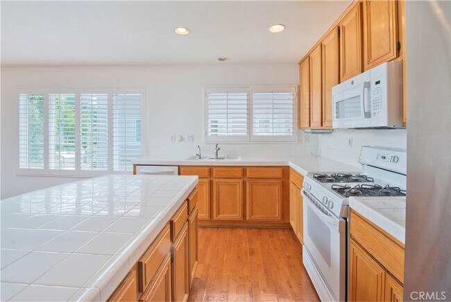 Building Photo - 25725 Armstrong Cir